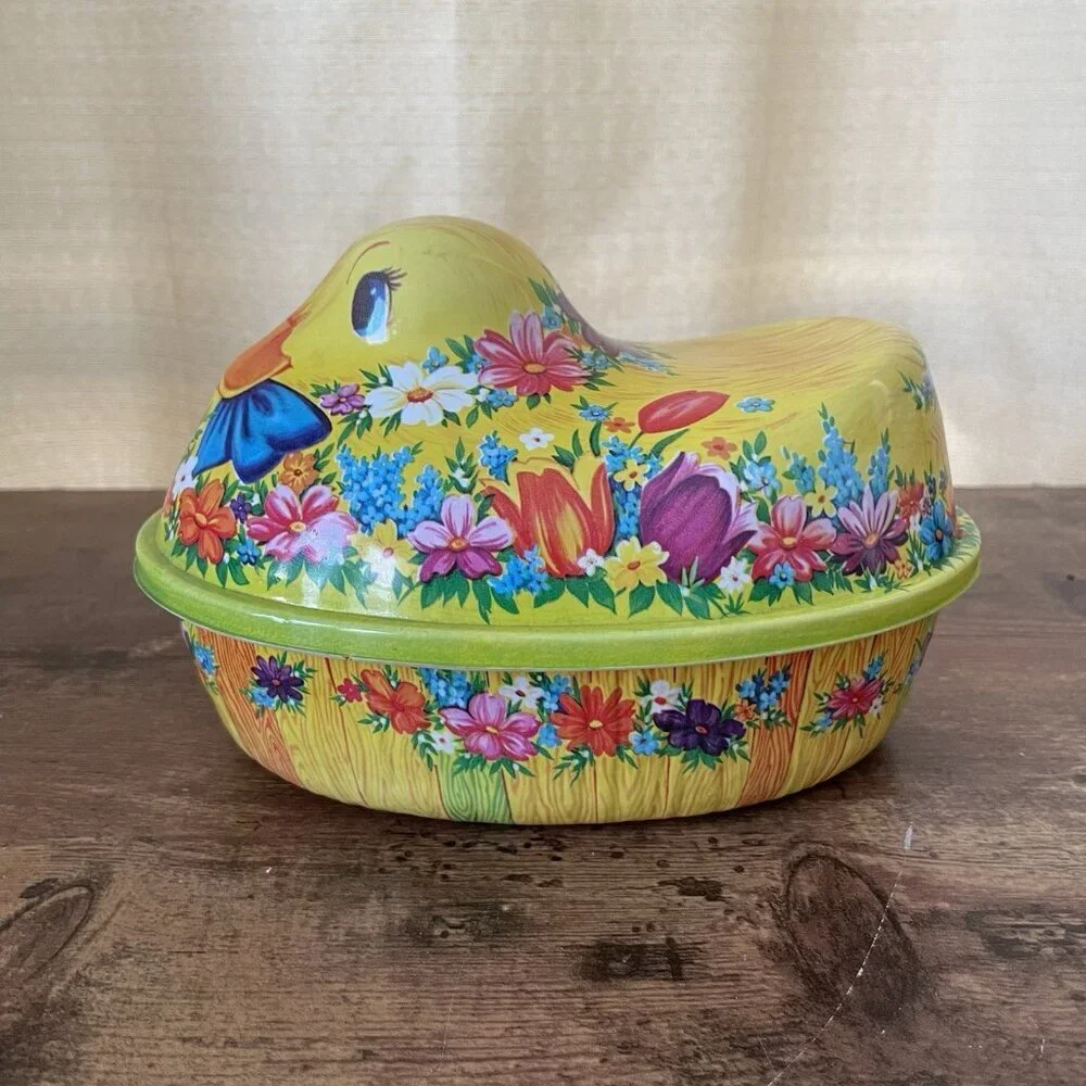 Vintage Ullman Easter Candy Container Duck on Nest Yellow Floral Molded Plastic